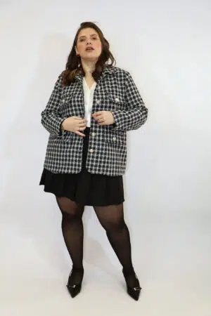 בלייזר קלאסי Mika | שחור