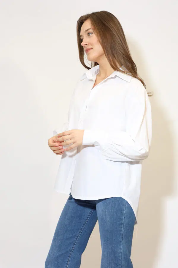 IV PR25795 B WHITE (3)