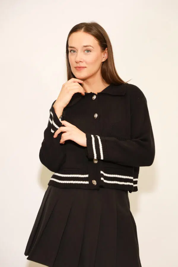 IV PR31621 BLACK (2)