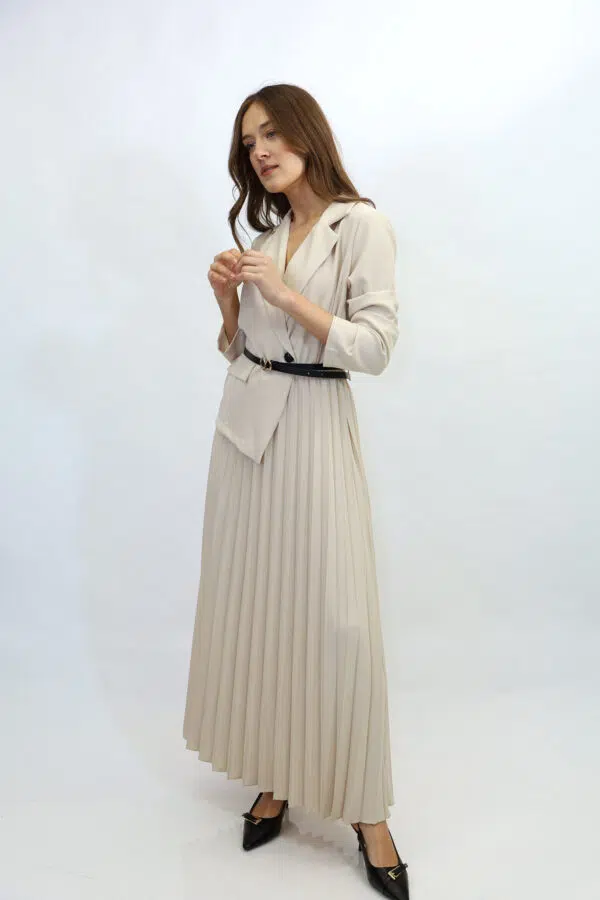 IV PR57016 CREM (4)