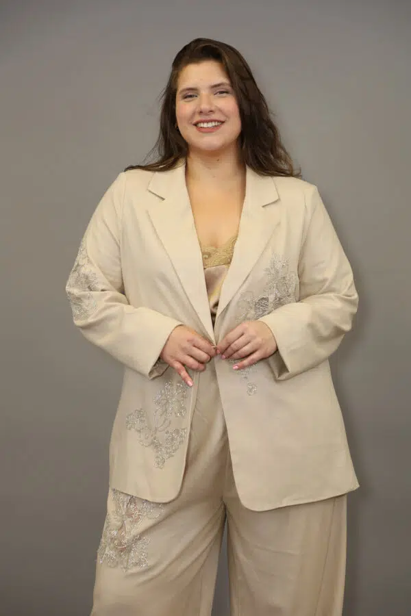 IV ACP6111 A BEIGE (2)