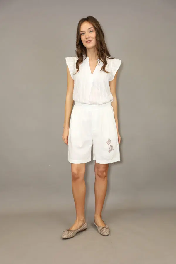 IV VP3003 C WHITE (2)