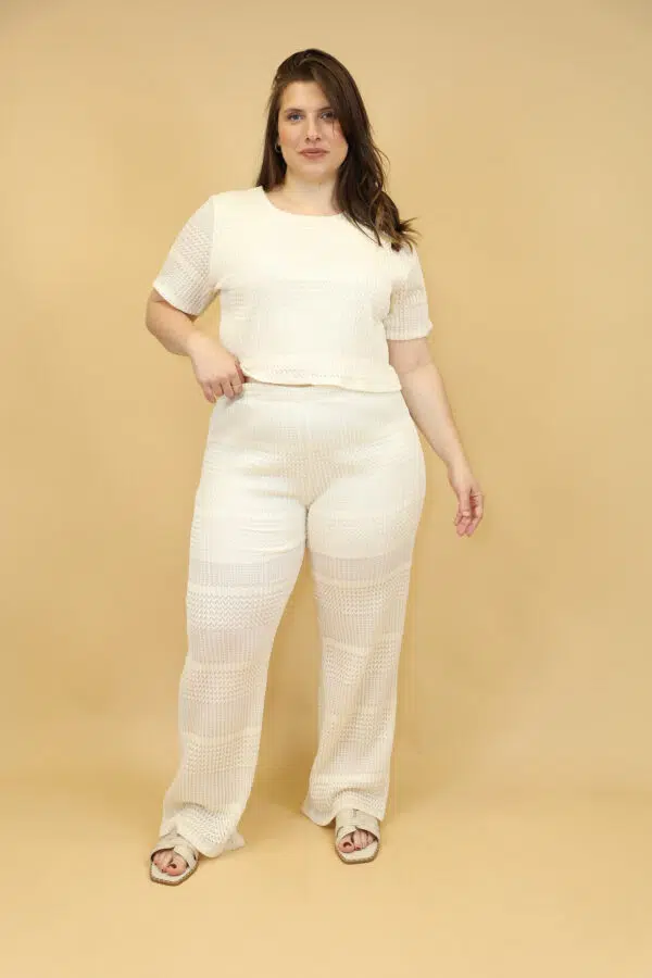 IV AC25523 A WHITE (3)