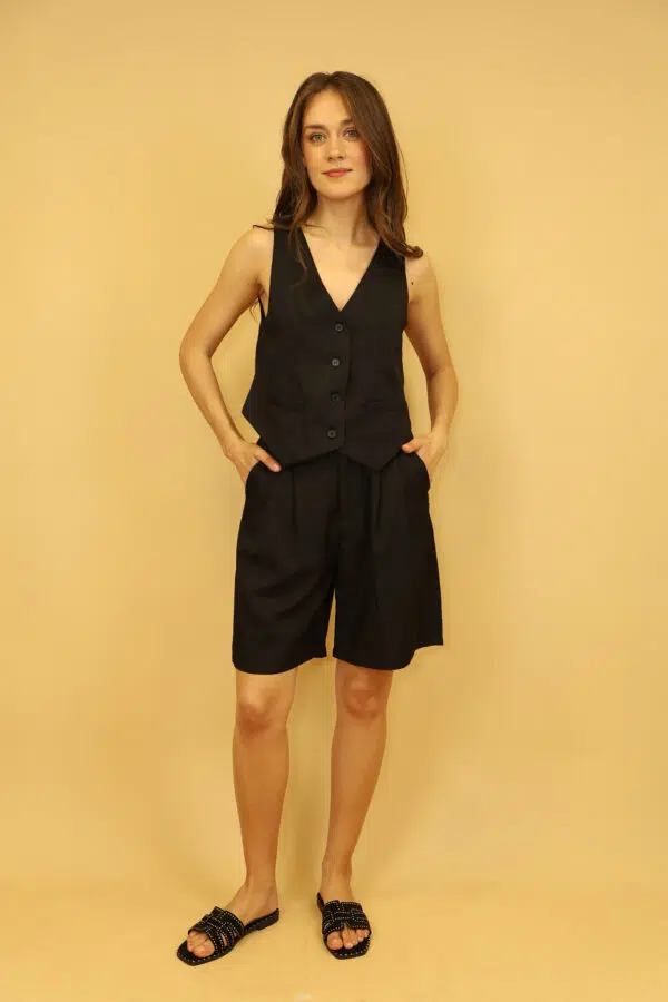 IV VP3007 BLACK