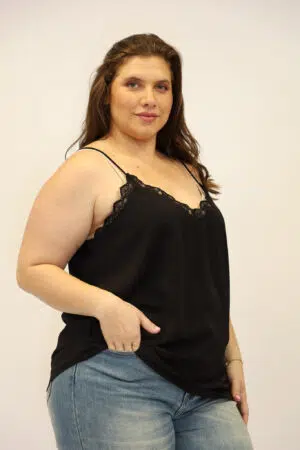 טופ תחרה Corine | שחור