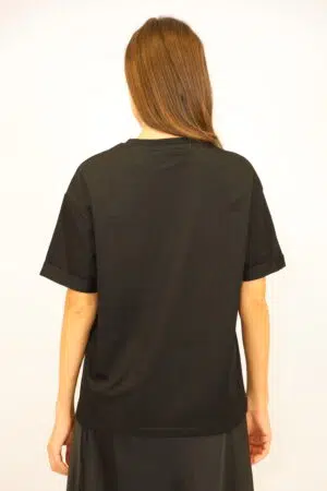 טופ קצר עם שרוולים קצרים Manon | שחור