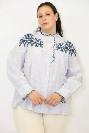 חולצה Nina | שחור