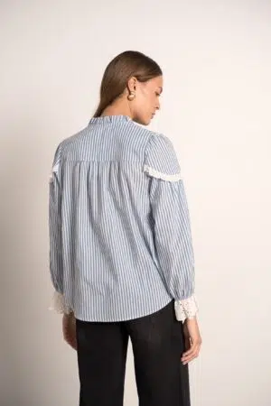 חולצה רקמה Victoria | כחול