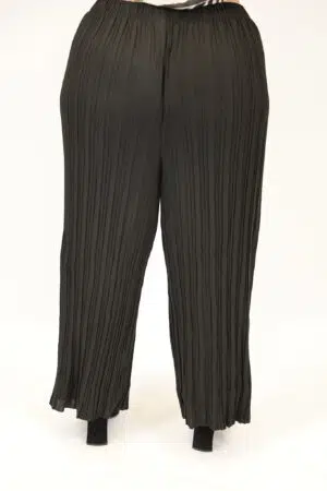 מכנסיים לוז Edna | שחור