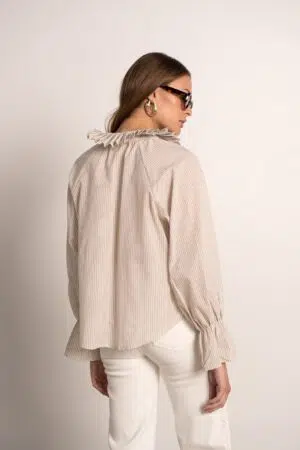 חולצה Nina | בז