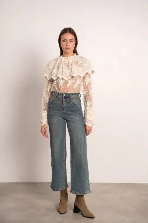 חולצה עם תחרה Rita | לבן