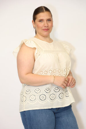 חולצה תחרה Betty | בז