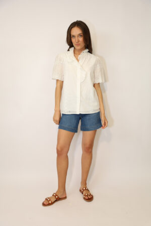 חולצה עם תחרה Maud | לבן